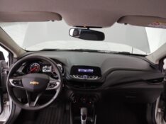 CHEVROLET ONIX 1.0 HATCH TURBO 12V 2020/2020 TIAGO AUTOMÓVEIS VENÂNCIO AIRES / Carros no Vale