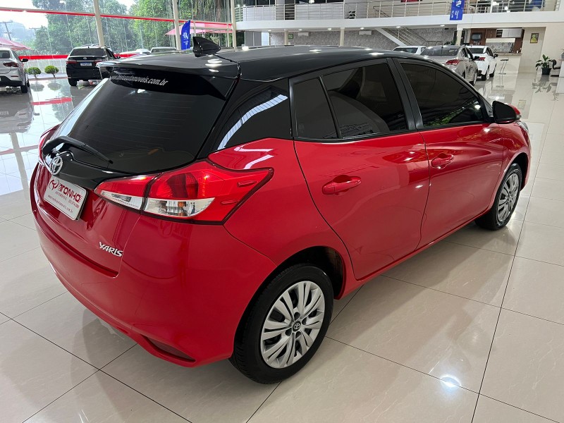 TOYOTA YARIS 1.3 XL LIVE 2019/2020 TONHO AUTOMÓVEIS LAJEADO / Carros no Vale