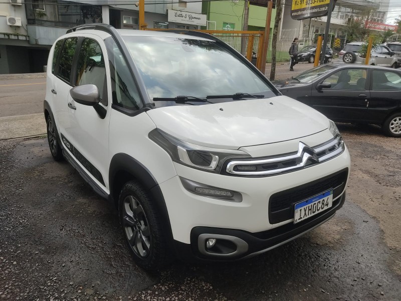 CITROEN AIRCROSS SHINE 1.6 - 2017