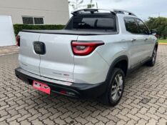 FIAT TORO 2.0 16V TURBO DIESEL VOLCANO 4WD AUTOMÁTICO 2019/2019 ELY AUTOMÓVEIS LAJEADO / Carros no Vale