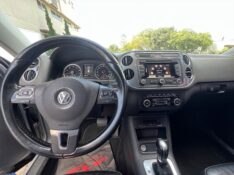 VOLKSWAGEN TIGUAN 2.0 TSI 16V 200CV TIPTRONIC 2014/2014 ELY AUTOMÓVEIS LAJEADO / Carros no Vale