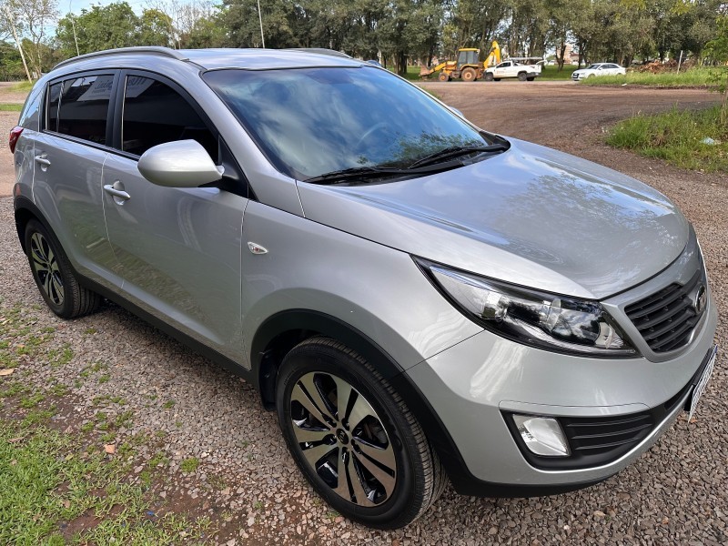 KIA SPORTAGE 2.0 LX 2013/2014 MENEGHINI VEÍCULOS ARROIO DO MEIO / Carros no Vale