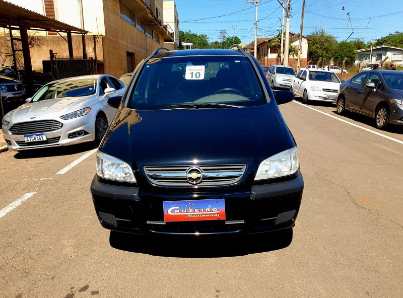 CHEVROLET ZAFIRA COMFORT 2.0 2009/2010 CRUZEIRO MULTIMARCAS CRUZEIRO DO SUL / Carros no Vale