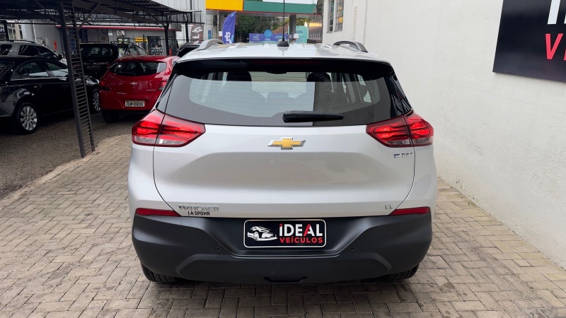 CHEVROLET TRACKER 1.0 TURBO /2022 IDEAL VEÍCULOS LAJEADO / Carros no Vale