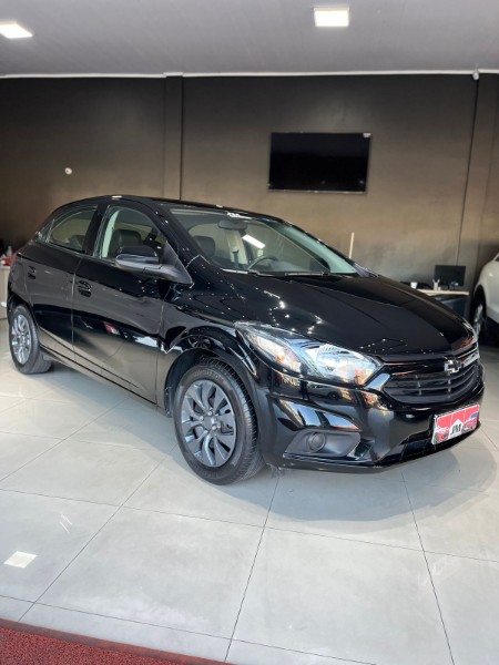 CHEVROLET ONIX 1.0 JOY BLACK 2021/2021 JM AUTOMÓVEIS VENÂNCIO AIRES / Carros no Vale