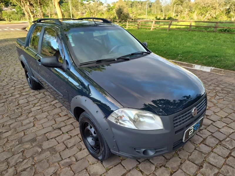 FIAT STRADA WORKING 1.4 MPI FIRE FLEX 8V CD 2013/2013 BRS VEÍCULOS BOM RETIRO DO SUL / Carros no Vale