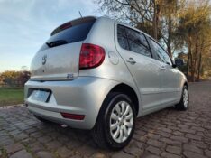 VOLKSWAGEN FOX 1.0 2014/2014 BRS VEÍCULOS BOM RETIRO DO SUL / Carros no Vale