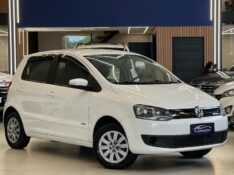 VOLKSWAGEN FOX 1.0 2014/2014 LEHMEN VEÍCULOS VENÂNCIO AIRES / Carros no Vale