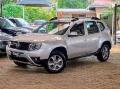 RENAULT DUSTER 1.6 DYN CVT 2017/2018 RICARDO VEÍCULOS TEUTÔNIA / Carros no Vale