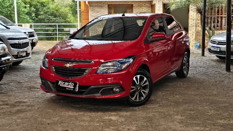 CHEVROLET ONIX 1.4 LTZ 8V 2015 2014/2015 RICARDO VEÍCULOS TEUTÔNIA / Carros no Vale