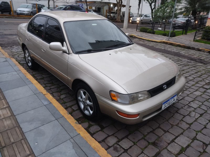 TOYOTA COROLLA LE 1.8 - 1995