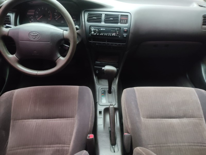 TOYOTA COROLLA LE 1.8 - 1995