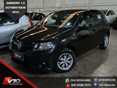 RENAULT SANDERO 1.0 12V SCE FLEX AUTHENTIQUE MANUAL 2018/2019 V10 VEÍCULOS CAXIAS DO SUL / Carros no Vale