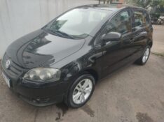 VOLKSWAGEN FOX 1.0 2009/2010 ALTERNATIVA VEÍCULOS LAJEADO / Carros no Vale