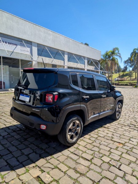 JEEP RENEGADE SPORT 2.0 4X4 TURBO 2016/2016 SÉTIMA VEÍCULOS GUAPORÉ / Carros no Vale