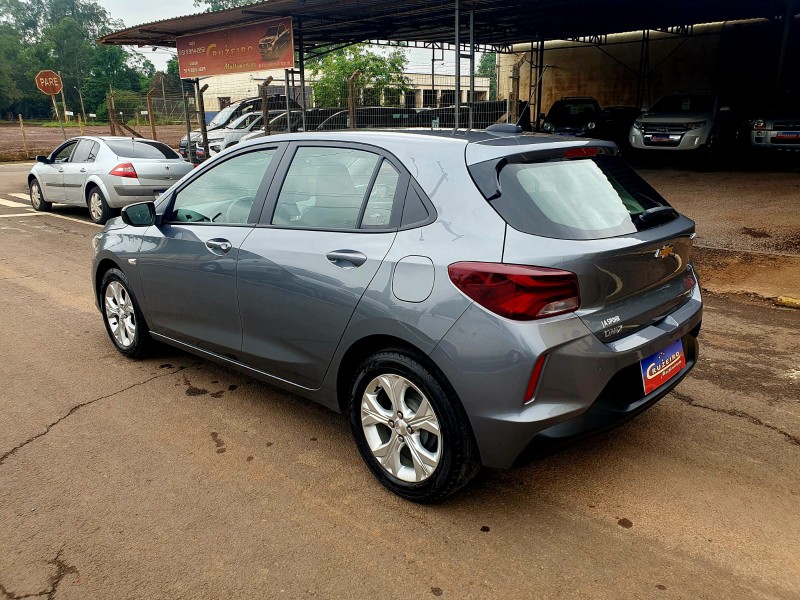 CHEVROLET ONIX 1.0 LTZ 8V TURBO 2022/2023 CRUZEIRO MULTIMARCAS CRUZEIRO DO SUL / Carros no Vale