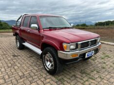 TOYOTA HILUX 2.8 4X4 CD 8V /2001 RT 811 VEÍCULOS ARROIO DO MEIO / Carros no Vale