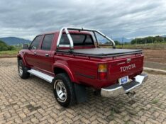 TOYOTA HILUX 2.8 4X4 CD 8V /2001 RT 811 VEÍCULOS ARROIO DO MEIO / Carros no Vale