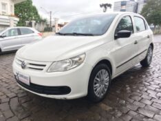 VOLKSWAGEN GOL (NOVO) 1.0 MI TOTAL FLEX 8V 4P 2009/2010 COMPLETO VEÍCULOS GUAPORÉ / Carros no Vale