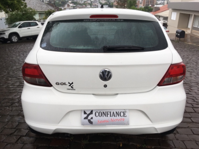 VOLKSWAGEN GOL (NOVO) 1.0 MI TOTAL FLEX 8V 4P 2009/2010 COMPLETO VEÍCULOS GUAPORÉ / Carros no Vale