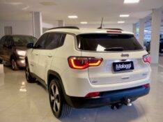 JEEP COMPASS 2.0 16V FLEX LONGITUDE AUTOMÁTICO 2017/2017 MALAGGI VEÍCULOS ENCANTADO / Carros no Vale