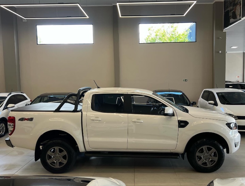 FORD RANGER 2.2 XLS 4X4 16V 2021/2021 LEHMEN VEÍCULOS VENÂNCIO AIRES / Carros no Vale