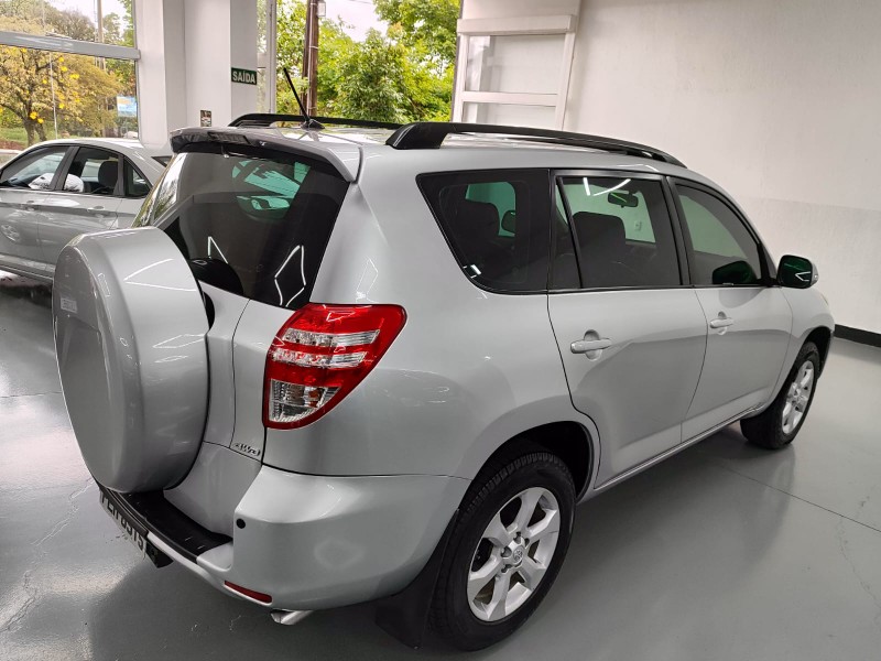 TOYOTA RAV-4 2.0 4X4 16V AUT. /2011 BELAVENDA AUTOMÓVEIS ARROIO DO MEIO / Carros no Vale