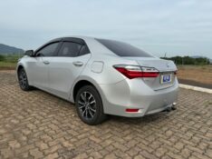 TOYOTA COROLLA GLI /2018 RT 811 VEÍCULOS ARROIO DO MEIO / Carros no Vale