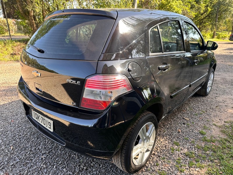 CHEVROLET AGILE 1.4 LTZ 2011/2011 MENEGHINI VEÍCULOS ARROIO DO MEIO / Carros no Vale