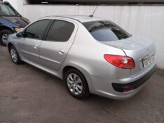 PEUGEOT 207 PASSION 1.4 2009/2010 ALTERNATIVA VEÍCULOS LAJEADO / Carros no Vale