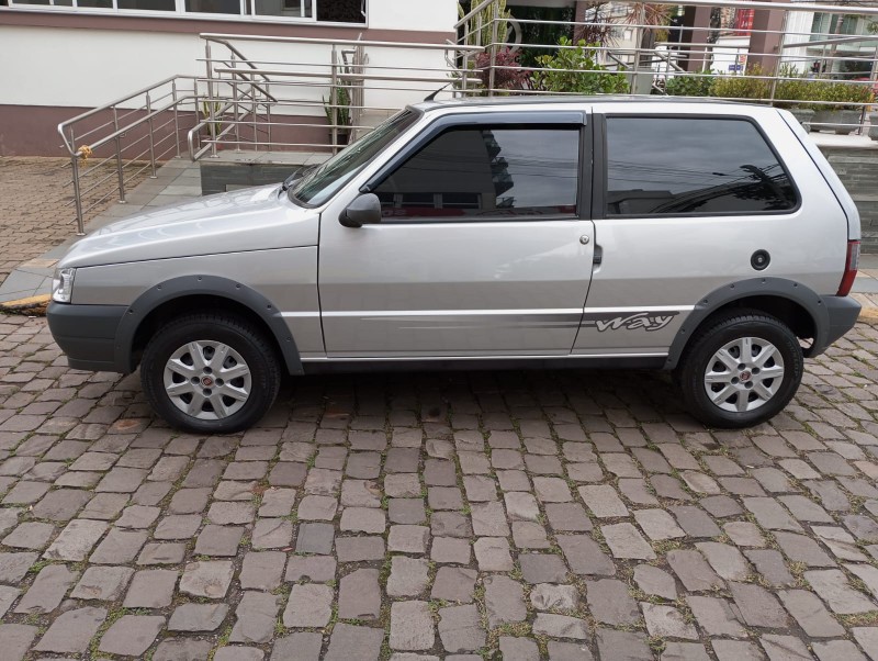 FIAT UNO WAY - 2010