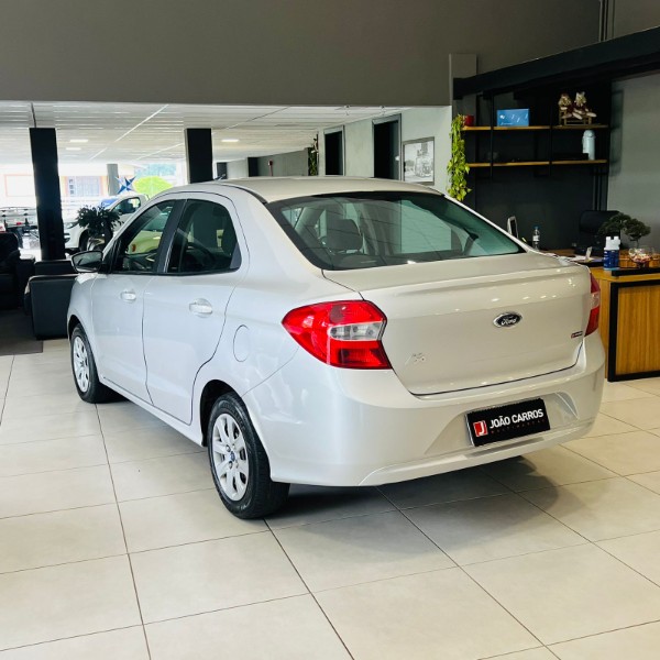 FORD KA+ SEDAN 1.0 SE/SE PLUS TIVCT FLEX 4P 2018/2018 JOÃO CARROS MULTIMARCAS GUAPORÉ / Carros no Vale