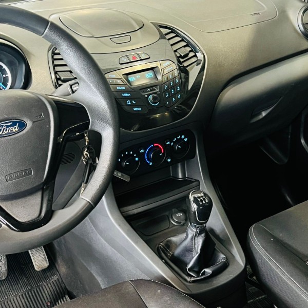 FORD KA+ SEDAN 1.0 SE/SE PLUS TIVCT FLEX 4P 2018/2018 JOÃO CARROS MULTIMARCAS GUAPORÉ / Carros no Vale