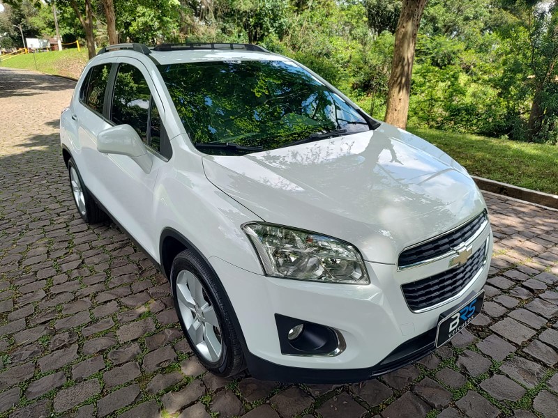 CHEVROLET TRACKER LTZ 2014/2014 BRS VEÍCULOS BOM RETIRO DO SUL / Carros no Vale