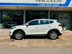 HYUNDAI TUCSON GLS 1.6 TURBO 2017/2018 SÉTIMA VEÍCULOS GUAPORÉ / Carros no Vale