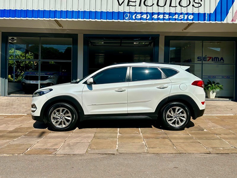 HYUNDAI TUCSON GLS 1.6 TURBO 2017/2018 SÉTIMA VEÍCULOS GUAPORÉ / Carros no Vale