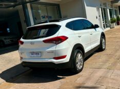 HYUNDAI TUCSON GLS 1.6 TURBO 2017/2018 SÉTIMA VEÍCULOS GUAPORÉ / Carros no Vale