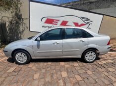 FORD FOCUS SEDAN 1.6 2007/2007 ELY AUTOMÓVEIS LAJEADO / Carros no Vale