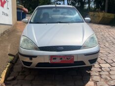 FORD FOCUS SEDAN 1.6 2007/2007 ELY AUTOMÓVEIS LAJEADO / Carros no Vale