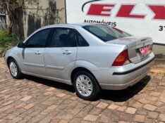 FORD FOCUS SEDAN 1.6 2007/2007 ELY AUTOMÓVEIS LAJEADO / Carros no Vale