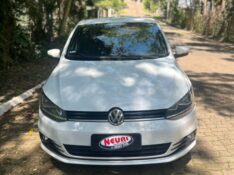 VOLKSWAGEN FOX 1.6 CONNECT FLEX 2019 /2019 NEURI VEÍCULOS LAJEADO / Carros no Vale