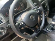 VOLKSWAGEN FOX 1.6 CONNECT FLEX 2019 /2019 NEURI VEÍCULOS LAJEADO / Carros no Vale