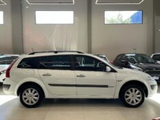 RENAULT MEGANE 1.6 DYNAMIQUE GRAND TOUR 16V FLEX 4P MANUAL 2011/2011 LEHMEN VEÍCULOS VENÂNCIO AIRES / Carros no Vale