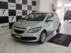 CHEVROLET ONIX 1.4 LT 2015/2015 TIAGO AUTOMÓVEIS VENÂNCIO AIRES / Carros no Vale