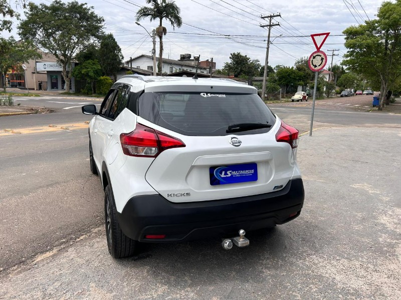 NISSAN KICKS S 1.6 16V FLEX 5P AUT 2018/2018 LS MULTIMARCAS VENÂNCIO AIRES / Carros no Vale