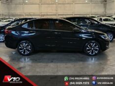 CHEVROLET ONIX PLUS 1.0 TURBO FLEX PREMIER AUTOMÁTICO 2022/2023 V10 VEÍCULOS CAXIAS DO SUL / Carros no Vale