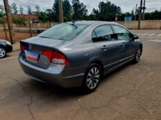 HONDA CIVIC 1.8 LXL 16V 2011/2011 CRUZEIRO MULTIMARCAS CRUZEIRO DO SUL / Carros no Vale