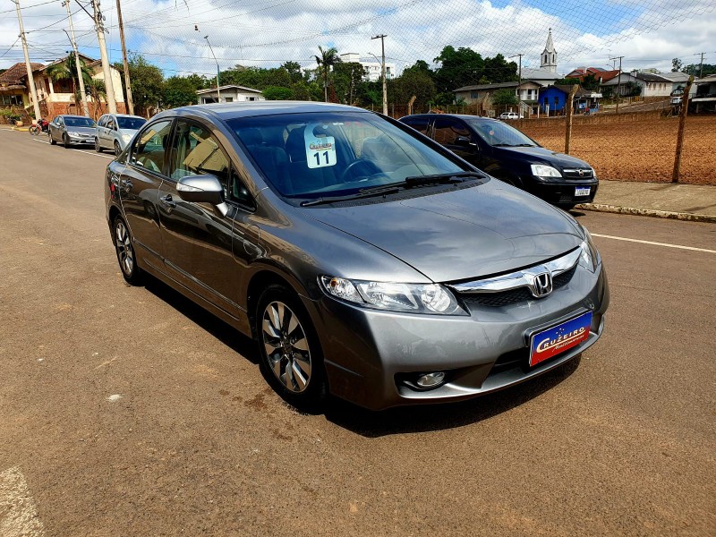 HONDA CIVIC 1.8 LXL 16V 2011/2011 CRUZEIRO MULTIMARCAS CRUZEIRO DO SUL / Carros no Vale