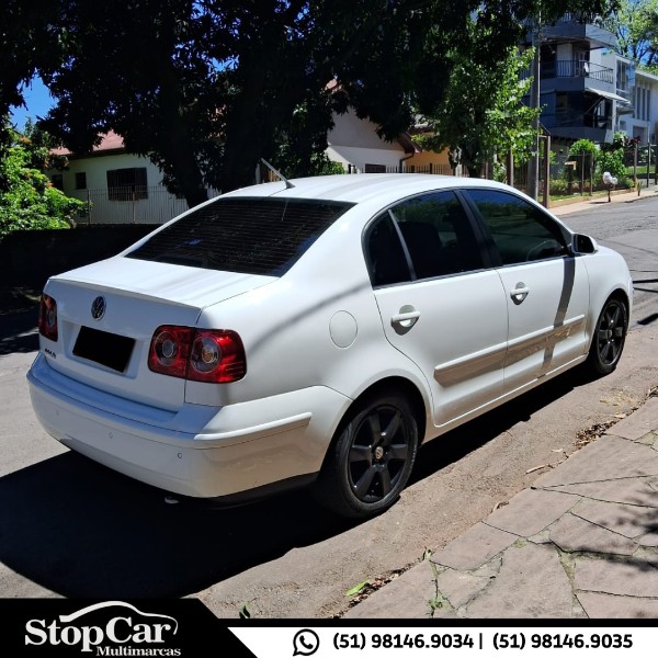 VOLKSWAGEN POLO SEDAN 1.6 8V 2012/2012 STOPCAR MULTIMARCAS ESTRELA / Carros no Vale