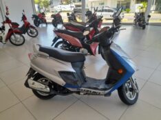 SUZUKI MOTOS BURGMAN 125 AN /2008 JASER MOTOS LAJEADO / Carros no Vale